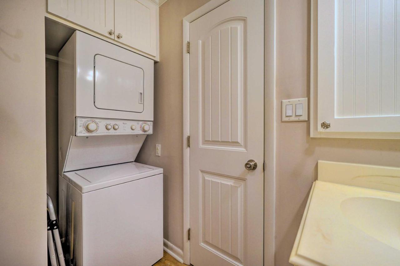 Beachfront Condo With Unobstructed Ocean Views! Oak Island Eksteriør bilde